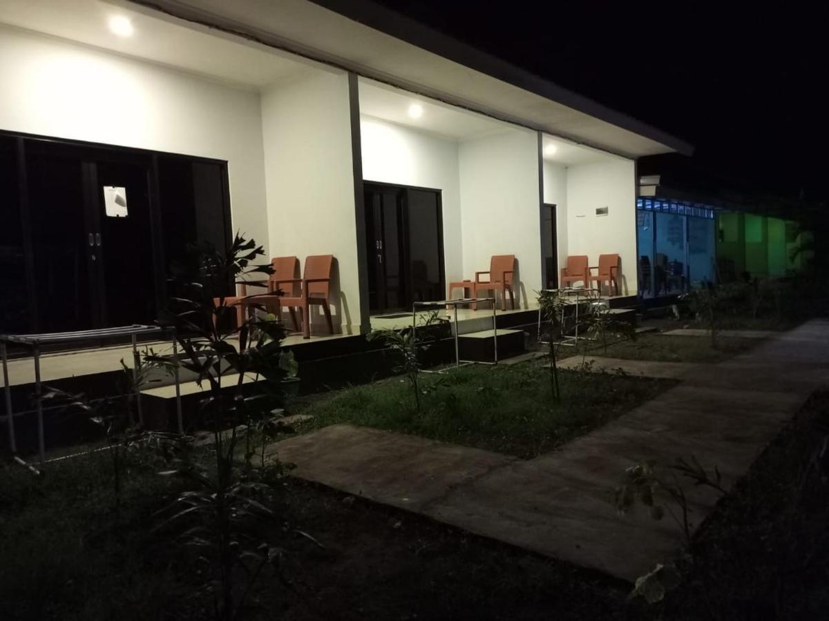 Simpang Hostel Kuta  Εξωτερικό φωτογραφία