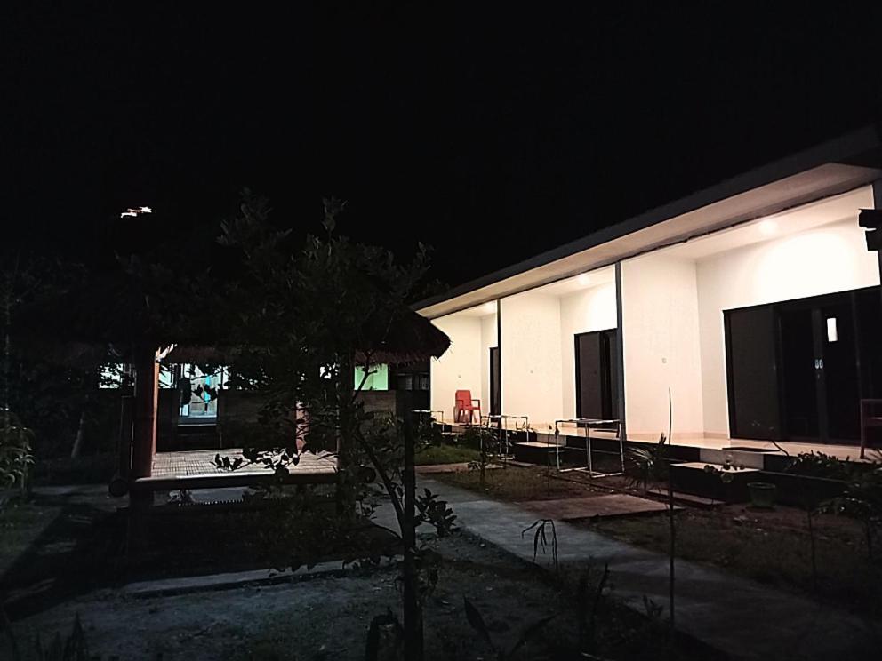 Simpang Hostel Kuta  Εξωτερικό φωτογραφία
